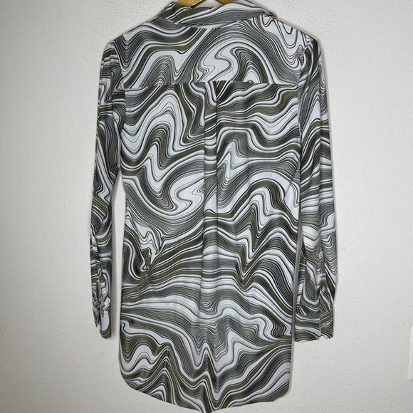 Lysse Schiffer Long Sleeve Button Down Shirt size Small Stretch Tunic Pocket - Picture 3 of 7